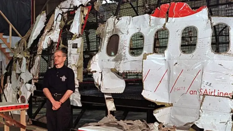 3 Sept, 1998 Swissair Plane Crashes